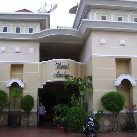 Archie Hotel Ternate Island Dış mekan fotoğraf