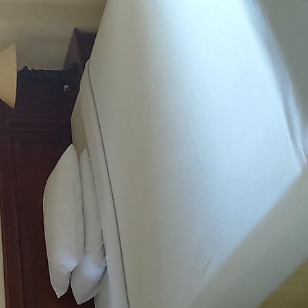 Archie Hotel Ternate Island Dış mekan fotoğraf